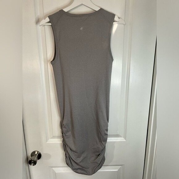 Lululemon Women’s Heather Medium Gray In The Flow Dress - Size 4 - Picture 3 of 5